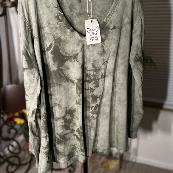 JOHNNY WAS ‘BLAKE’ NWT AUTHENTIC OLIVE BRANCH TIE DYE LONG SLEEVES T-SHIRT - Picture 9 of 17